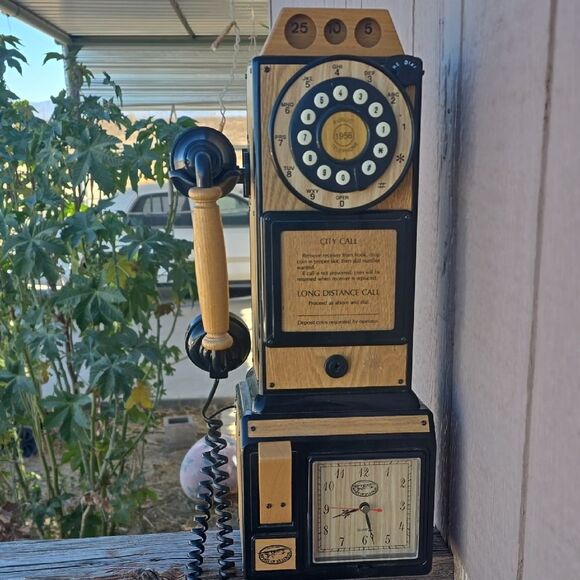 Retro Rotary Wall Phone Clock Decorative Art Piece 1920s Style Novelty - Picture 14 of 15